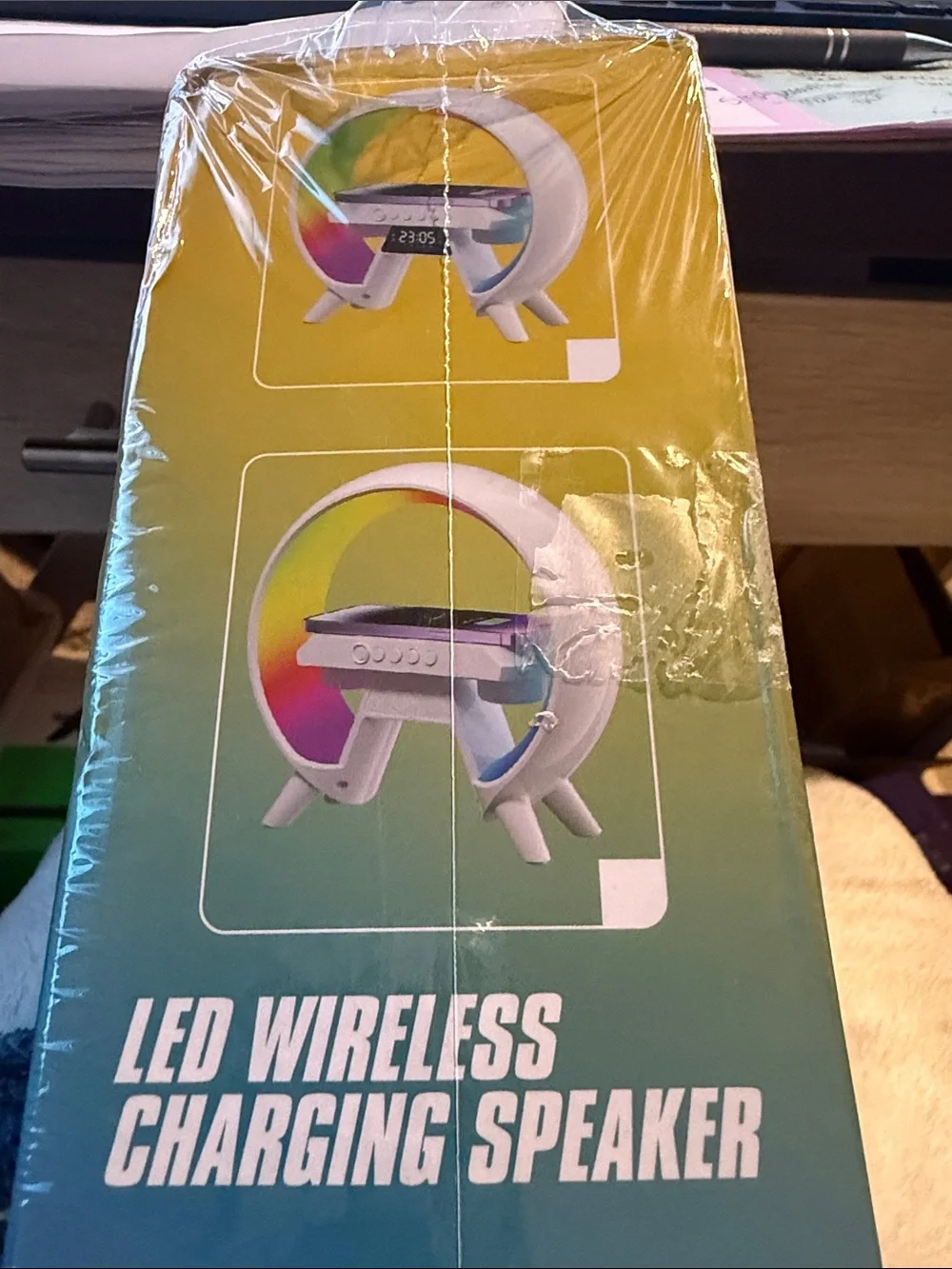LED Wireless Charging Speaker XM - X63 in White with Rainbow Accent